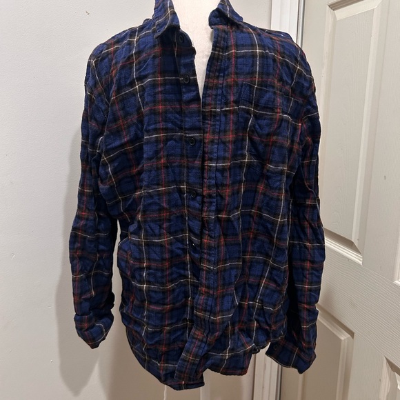 Forever 21 Blue and Red Plaid Casual Shirt - Picture 1 of 3